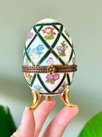 Vintage porceleinen Limoges ei sieradendoosje, Ophalen of Verzenden