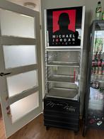Michael Jordan cologne display kast jaren 90., Huis en Inrichting, Kasten | Overige, Ophalen, Zo goed als nieuw