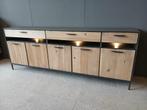 Dressoir Lugal 240cm met verlichting nu €699,-!, Verzenden, 200 cm of meer, Industrieel, 25 tot 50 cm