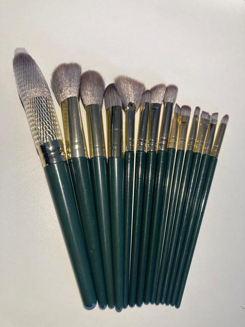 Make up kwasten - 14 stuks - 17,8 cm, Sieraden, Tassen en Uiterlijk, Uiterlijk | Cosmetica en Make-up, Nieuw, Gehele gezicht, Ophalen of Verzenden