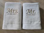 Handdoekenset Mr. & Mrs, bruidspaar, cadeau, trouwerij, Ophalen of Verzenden, Nieuw, Handdoek