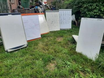 Flipovers en Whiteboards beschikbaar voor biedingen