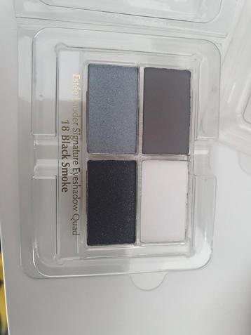 Estee Lauder Signature Eyeshadow Quad 18 Black Smoke