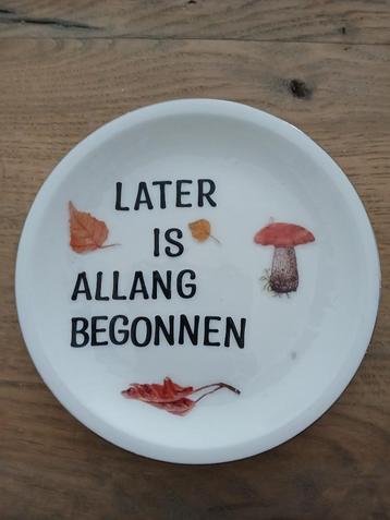 wandbordje tekst spreuk beschikbaar voor biedingen