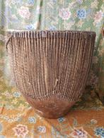 Grote antieke Afrikaanse Engoma drum uit Oeganda 49 cm., Antiek en Kunst, Ophalen of Verzenden