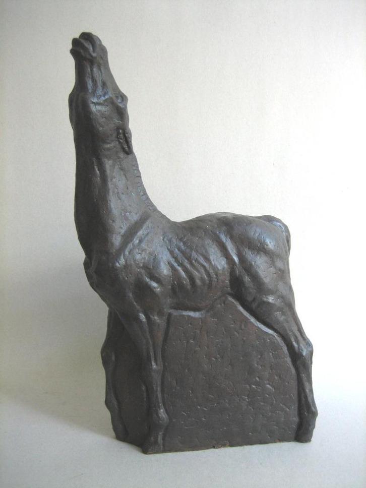 Aardewerk groot beeld paard gesigneerd Leo Muysken 1907-1984, Antiek en Kunst, Antiek | Keramiek en Aardewerk, Ophalen of Verzenden