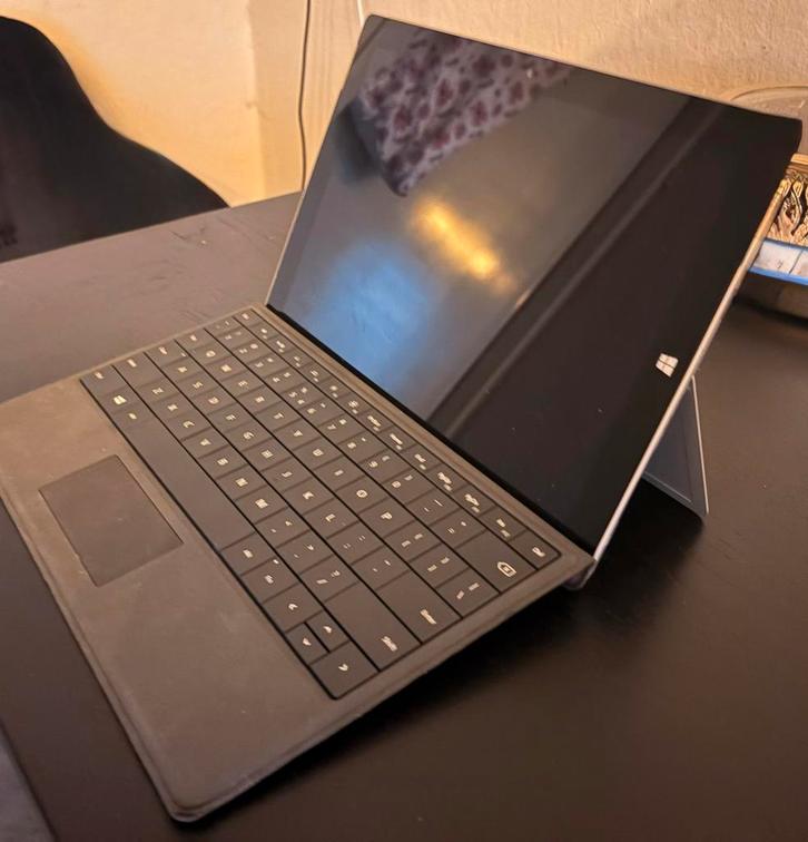 Microsoft Surface 3 Tablet - 64GB, Computers en Software, Android Tablets, Gebruikt, Wi-Fi, 10 inch, 64 GB, Usb-aansluiting, Ophalen of Verzenden