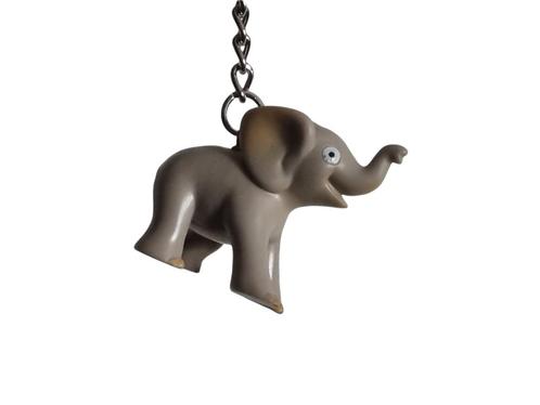 Sleutelhanger : Olifant Baby !!, Verzamelen, Sleutelhangers, Nieuw, Dier of Natuur, Ophalen of Verzenden