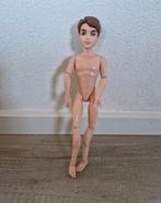Disney descendants pop hasbro ben barbie koning, Ophalen of Verzenden, Zo goed als nieuw, Barbie