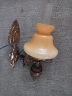 2 oude lampen een grote voor boven tafel en een aan de wand., Ophalen of Verzenden, Gebruikt, Minder dan 50 cm