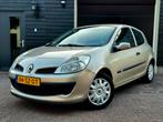 Renault Clio 1.4 16V 72KW 3-DRS E4 2006/Apk Februari/Inruil, Voorwielaandrijving, Beige, 4 cilinders, Beige