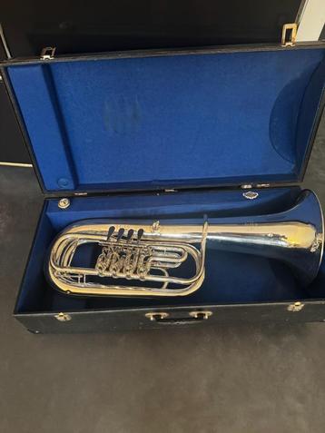 Miraphone Bb tuba of bariton, 4 ventiel beschikbaar voor biedingen