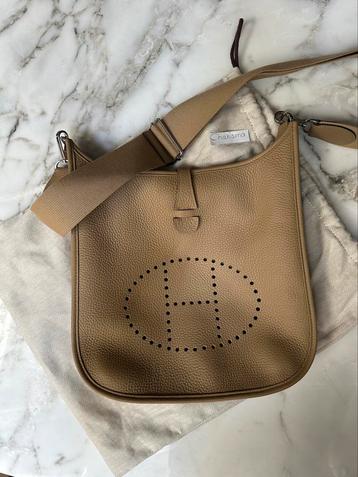 Hermès Evelyne 29 in Beige Marfa beschikbaar voor biedingen