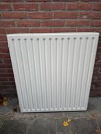 2x Radiatoren 90x80, Doe-het-zelf en Verbouw, Verwarming en Radiatoren, Ophalen, Radiator, Zo goed als nieuw, 60 tot 150 cm
