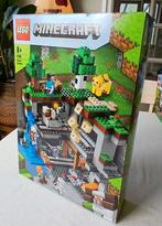 LEGO Minecraft The First Adventure 21169, Ophalen of Verzenden, Zo goed als nieuw, Complete set, Lego