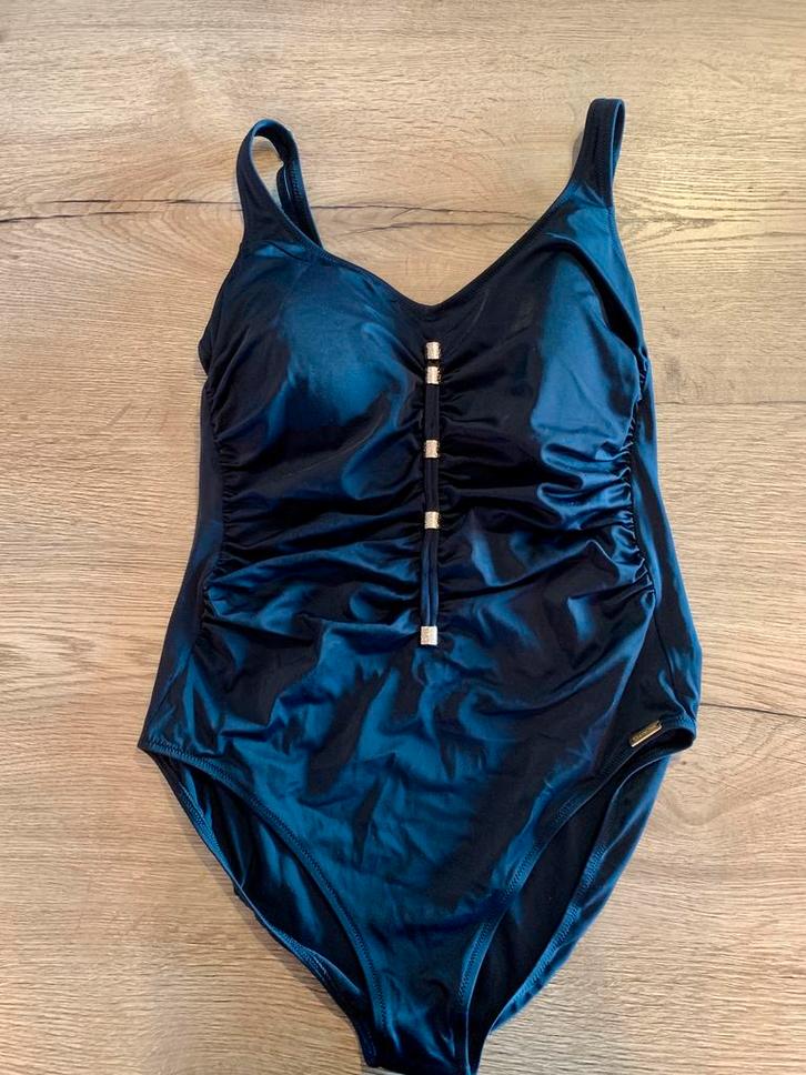 Charmline 48 B/C badpak zwart, Kleding | Dames, Badmode en Zwemkleding, Gedragen, Badpak, Zwart, Ophalen of Verzenden