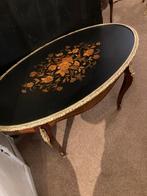 Antieke marqueterie ingelegde salontafel, Ophalen