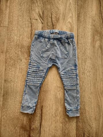 Prachtige zachte blauwe broek van Little 4President, 86. beschikbaar voor biedingen