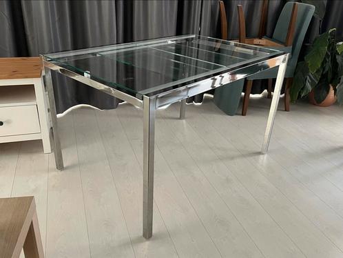 Uitschuifbare Ikea eettafel met krasvrije glazen plaat, Huis en Inrichting, Tafels | Eettafels, Zo goed als nieuw, 50 tot 100 cm