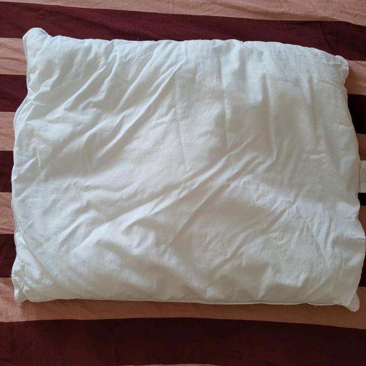 Hoofdkussen kind maat 65 x 52 cm, Kinderen en Baby's, Kinderkamer | Beddengoed, Zo goed als nieuw, Kussen, Wit, Jongetje of Meisje