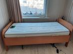 Verstelbaar bed met lattenbodem, Huis en Inrichting, Slaapkamer | Bedden, Ophalen, Verstelbaar, 90 cm, Eenpersoons
