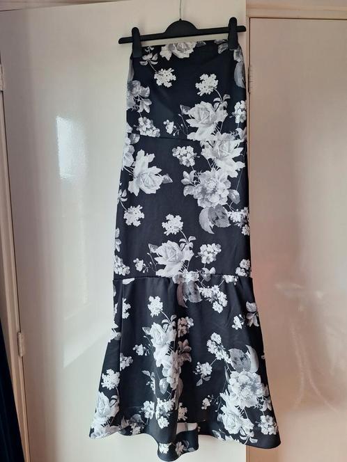 Strapless jurk zwart wit 40-42, Kleding | Dames, Jurken, Zo goed als nieuw, Maat 38/40 (M), Zwart, Onder de knie, Ophalen of Verzenden