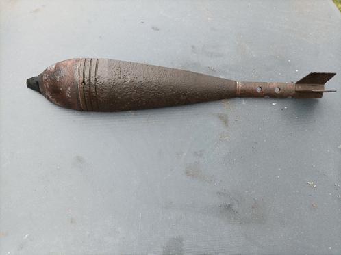 Doorsnede 8cm Wgr mortier granaat tweedelig Duits ww2, Verzamelen, Militaria | Tweede Wereldoorlog, Landmacht, Hulzen of Bodemvondsten