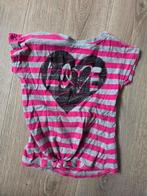 Te koop mooi shirtje met hart in maat 122/128, Kinderen en Baby's, Kinderkleding | Maat 122, Ophalen of Verzenden, Zo goed als nieuw