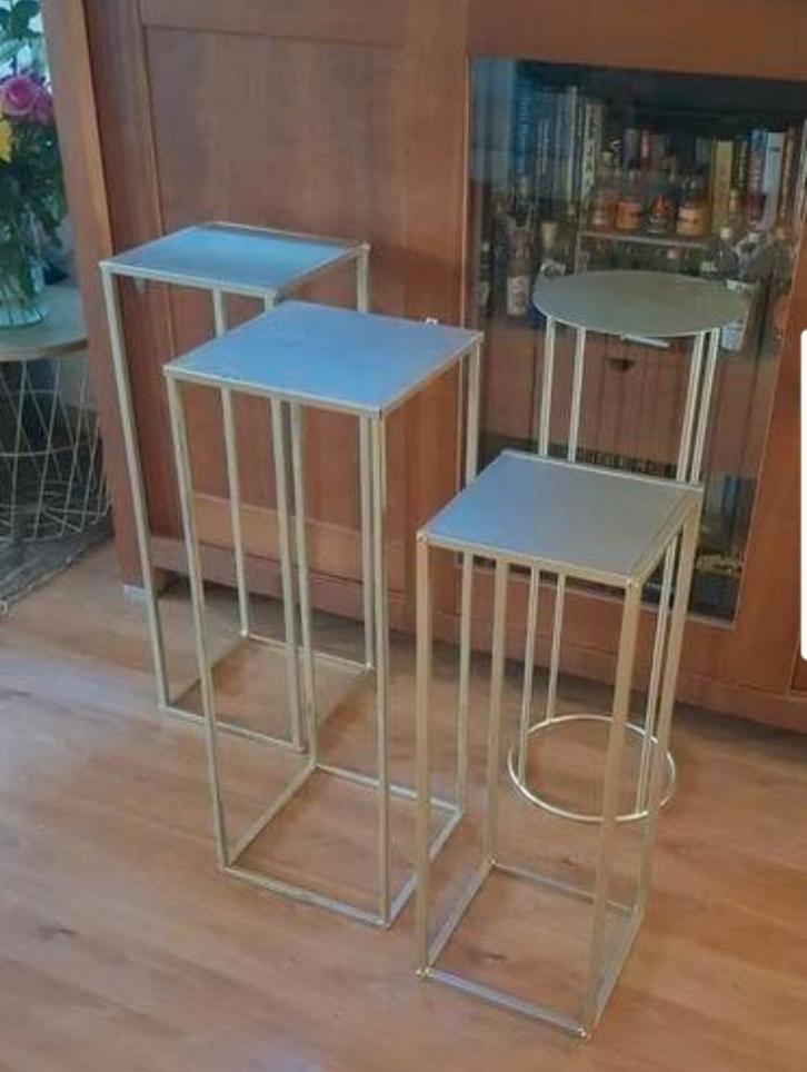 Te huur! 3 Gouden zuilen van 70 cm hoog, Hobby en Vrije tijd, Feestartikelen | Verhuur, Zo goed als nieuw, Geboorte of Huwelijk