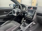 Mooie Volkswagen Scirocco 1.4 TSI 160PK Sportief/NieuweAPK!, Auto's, 15 km/l, Zwart, 4 cilinders, Leder en Stof