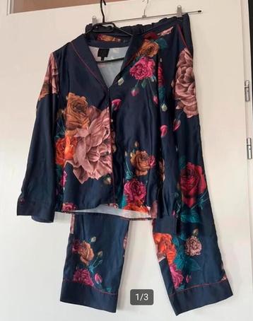 Ted Baker zijdezachte pyjama mooi dessin maat 48 beschikbaar voor biedingen