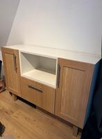 Handgemaakte wandkast met massief houten deurtjes, Huis en Inrichting, Kasten | Dressoirs, Ophalen, Zo goed als nieuw, 25 tot 50 cm
