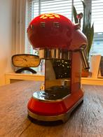 Smeg Espressomachine - Stijlvol en Functioneel, Ophalen, Afneembaar waterreservoir, Gebruikt, Espresso apparaat