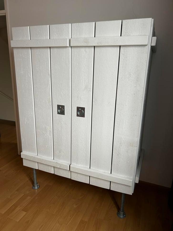 Stoere kinderkledingkast, Huis en Inrichting, Kasten | Kledingkasten, Gebruikt, 150 tot 200 cm, 100 tot 150 cm, 50 tot 75 cm, Met deur(en)