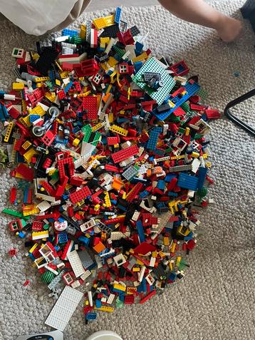 Lego beschikbaar voor biedingen