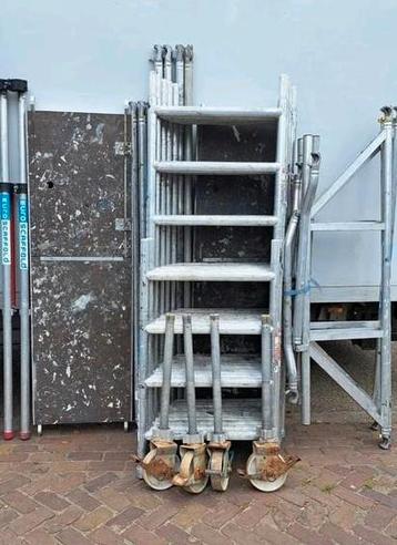 Te koop aluminium rolsteiger 8.20 werkhoogte  beschikbaar voor biedingen
