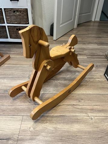 Houten hobbelpaard van Grelety  (GyGy) beschikbaar voor biedingen