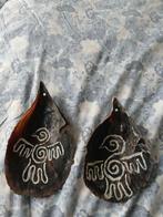 2x schelp naïeve tekening dondervogel triskelion haida, Ophalen of Verzenden