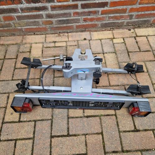 Fietsendrager op trekhaak en kantelbaar (Condor), Auto diversen, Fietsendragers, Gebruikt, Trekhaakdrager, 2 fietsen, Ophalen