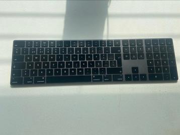 Apple Magic Keyboard met numeriek deel - qwerty (pt) beschikbaar voor biedingen