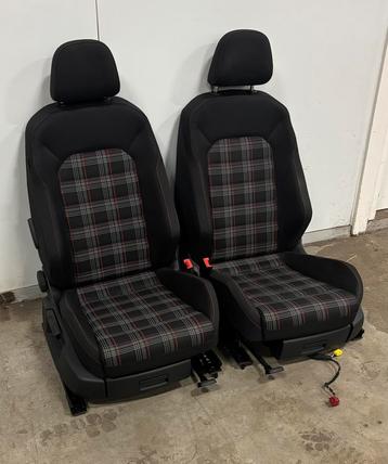 Volkswagen golf 7 gti stoelen caddy  beschikbaar voor biedingen