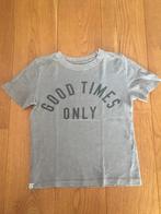 Leuk grijs shirt H&M maat 110/116 (valt ruim), Jongen, Gebruikt, Ophalen of Verzenden, Shirt of Longsleeve