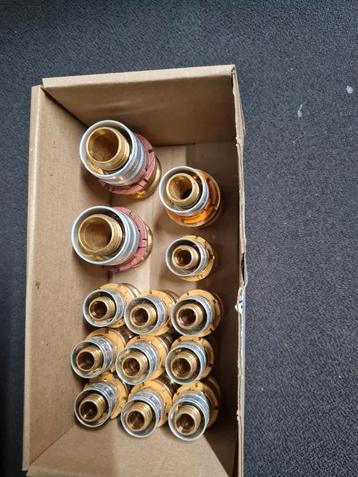 Uponor S-Press PLUS Koppeling 16x15mm,20x 22mm,25x22mm. beschikbaar voor biedingen