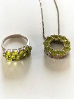 Prachtige oude peridot sieraden., Verzenden, Zilver