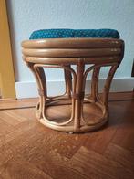 Vintage Manou/ rotan krukje, Huis en Inrichting, Ophalen, Zo goed als nieuw, Hout