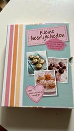 Kleine heerlijkheden, 2 boekjes met lekkere recepten, Ophalen of Verzenden, Zo goed als nieuw