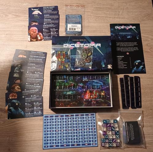 Dicetopia 2018 all or none games tobias hall dice topia, Hobby en Vrije tijd, Gezelschapsspellen | Bordspellen, Zo goed als nieuw