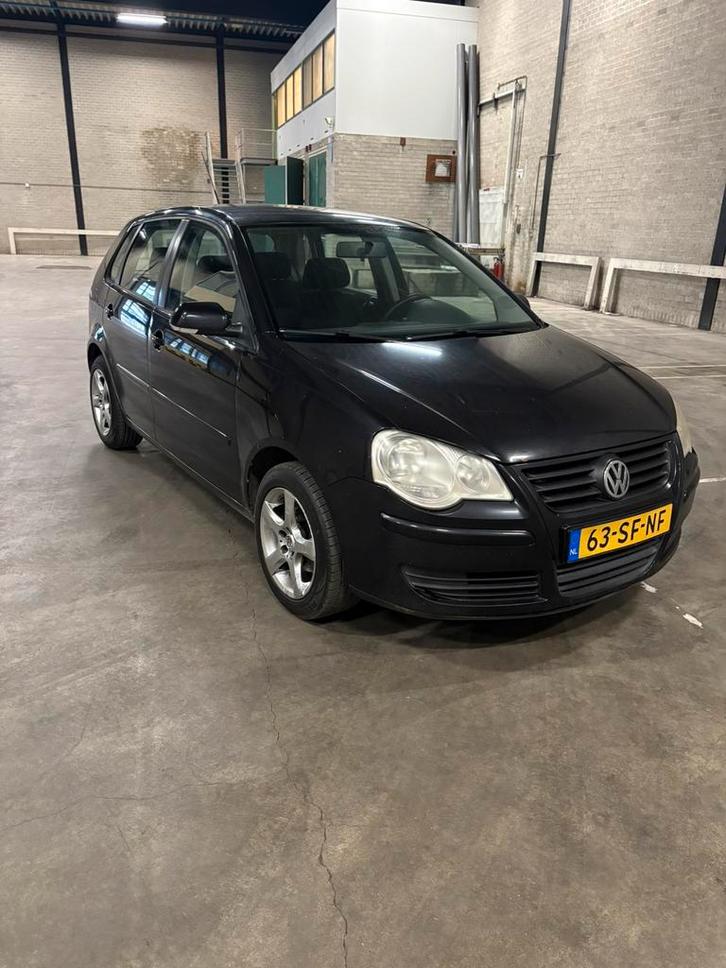 Volkswagen Polo 1.4 55KW 2005 Zwart VASTE PRIJS clima, Auto's, Volkswagen, Particulier, Polo, ABS, Airbags, Airconditioning, Centrale vergrendeling