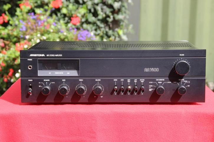 Aristona AR 1400 versterker (ongeveer 1980) in goede staat., Audio, Tv en Foto, Versterkers en Receivers, Gebruikt, Stereo, Minder dan 60 watt