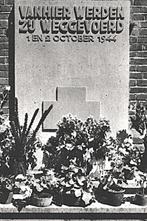 946651	Putten	Oorlogsmonument	Gedenksteen Razzia	Nette oude, Verzenden, Ongelopen, Gelderland
